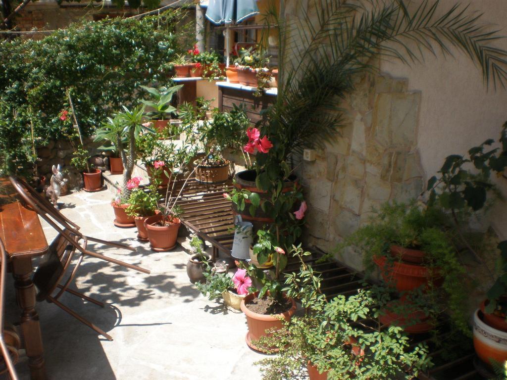 Family Hotel Emilia Sozopol Exteriér fotografie